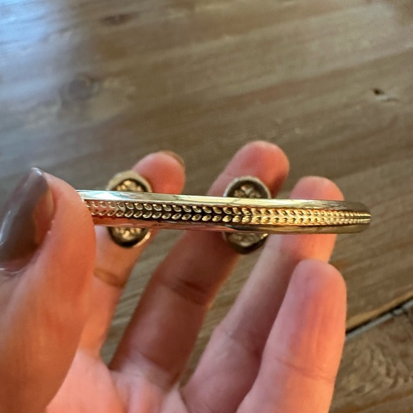 Kendra Scott Bracelet - Picture 7 of 8